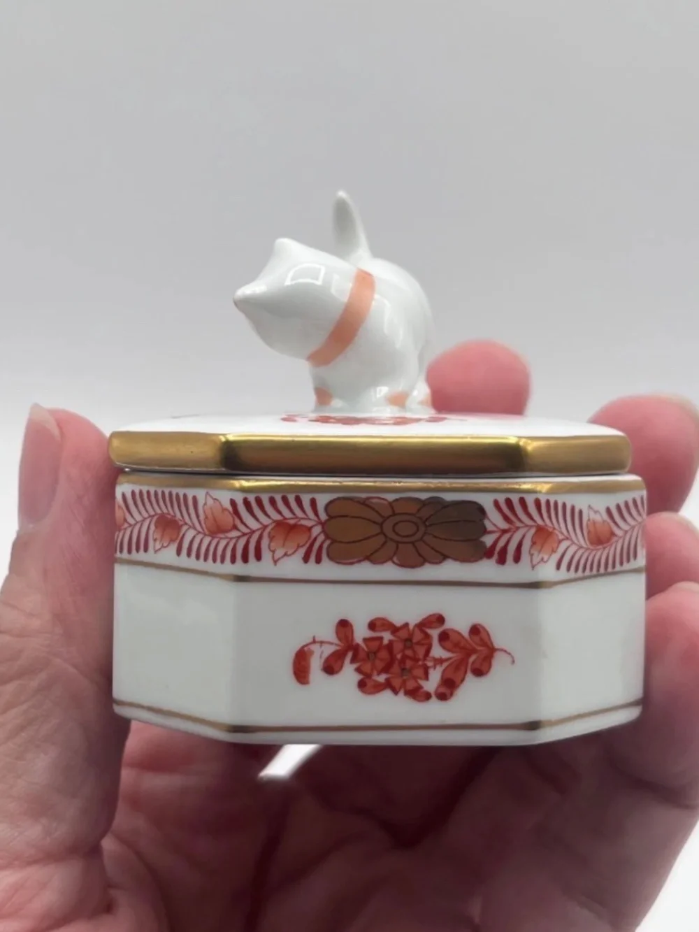 Vintage Herend Hungary Rust Chinese Bouquet Kitty Cat / Kitten Porcelain